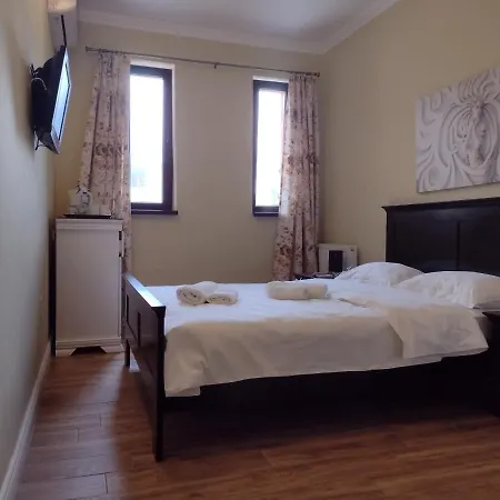 בית הארחה Adrys Boutique קונסטנצה