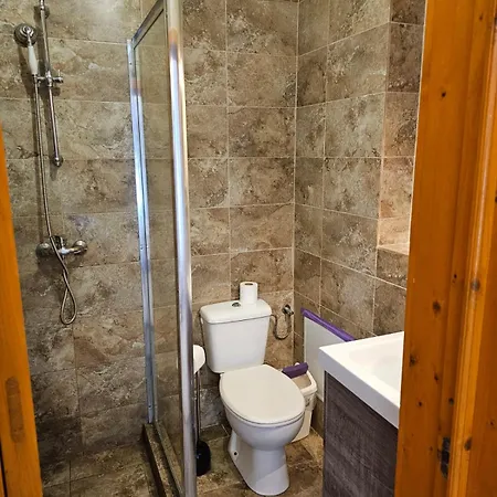 בית הארחה Adrys Boutique