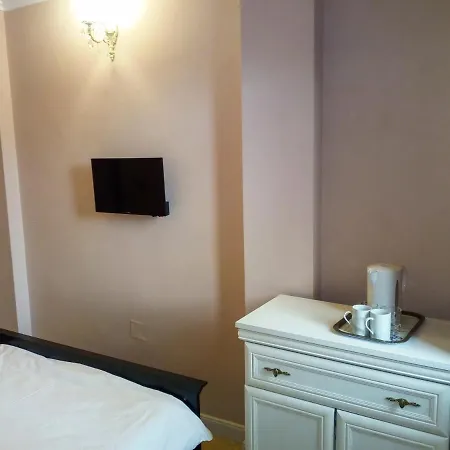 Adrys Boutique בית הארחה קונסטנצה