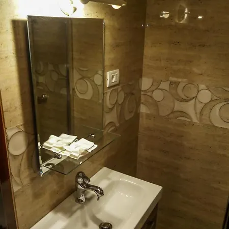 בית הארחה Adrys Boutique