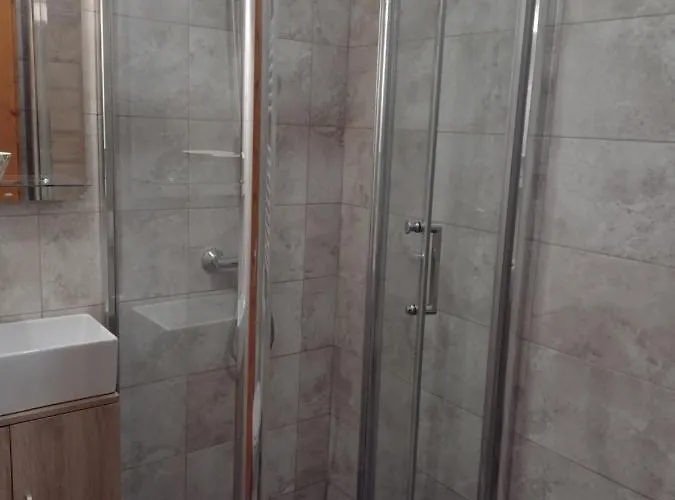 Adrys Boutique ゲストハウス 4*