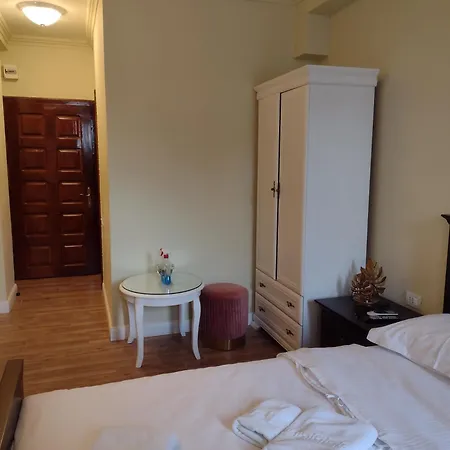 Konukevi Adrys Boutique Köstence